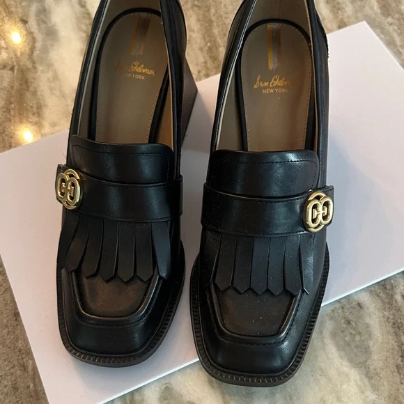Sam Edelman Black Loafers with Gold Detail - Picture 2 of 3